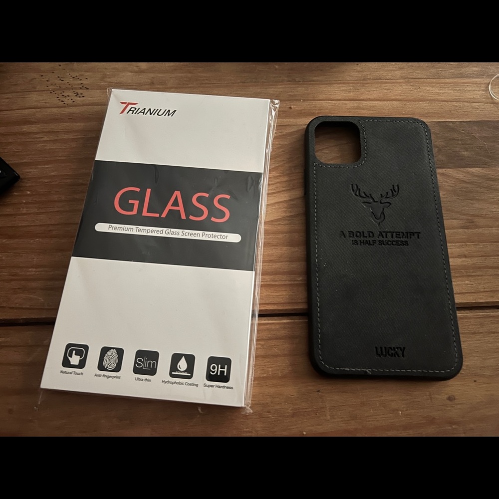 Iphone 11 Pro Max 1 Lucky soft case and 1 Titanium screen protector